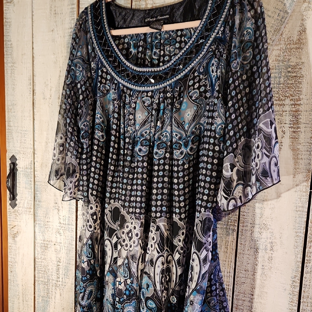 Elegant Black and Blue Women's Top